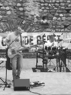 69528493_421454838494070_227230221802982