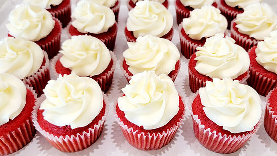 Cupcakes (12)