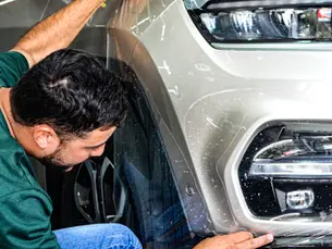 PPF Garware em Curitiba: proteção premium para carros premium