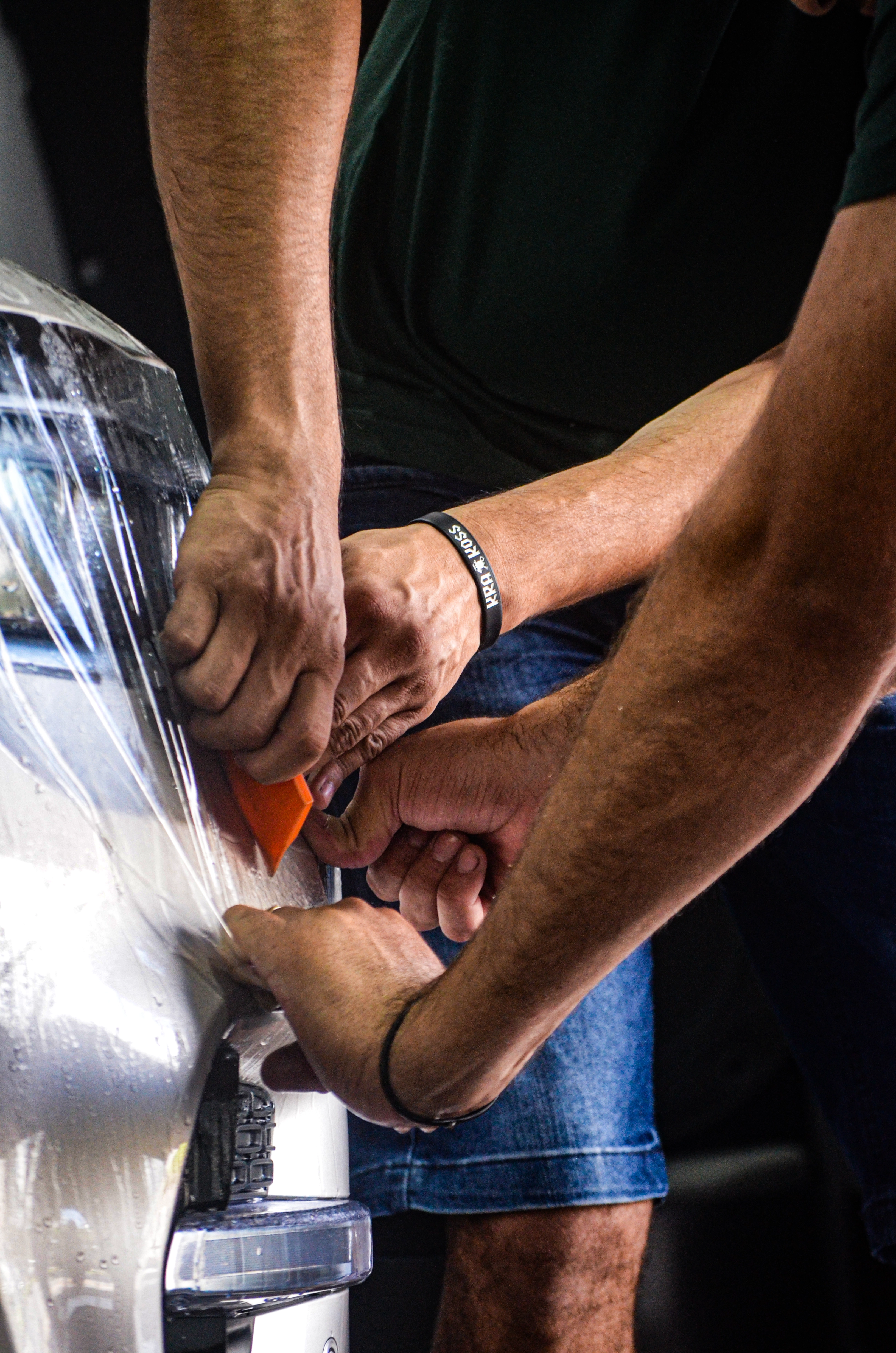 Aplicação de PPF no para-choque dianteiro com a Art Finesse