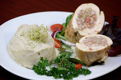 12717923_1025272864178256_6654438996765419631_n