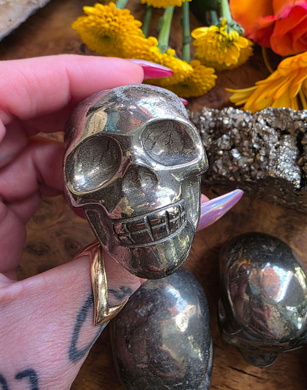 Thumbnail: Pyrite skull