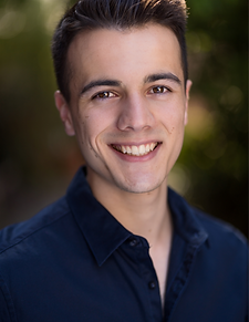 Bronte Thomson Headshot 3.jpg