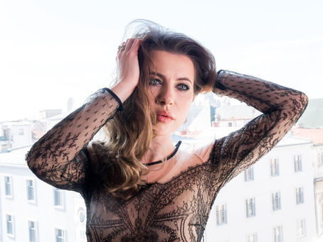 Poezie a simțurilor – lenjeria de lux –