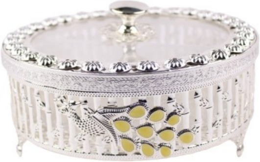 The Sunlit Round Enamel Serving Dish (8-inch)