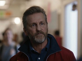 Jerry Trimble as Coach Perry in Travelers
