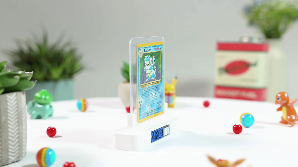 Card and Ink White Toploader Stand