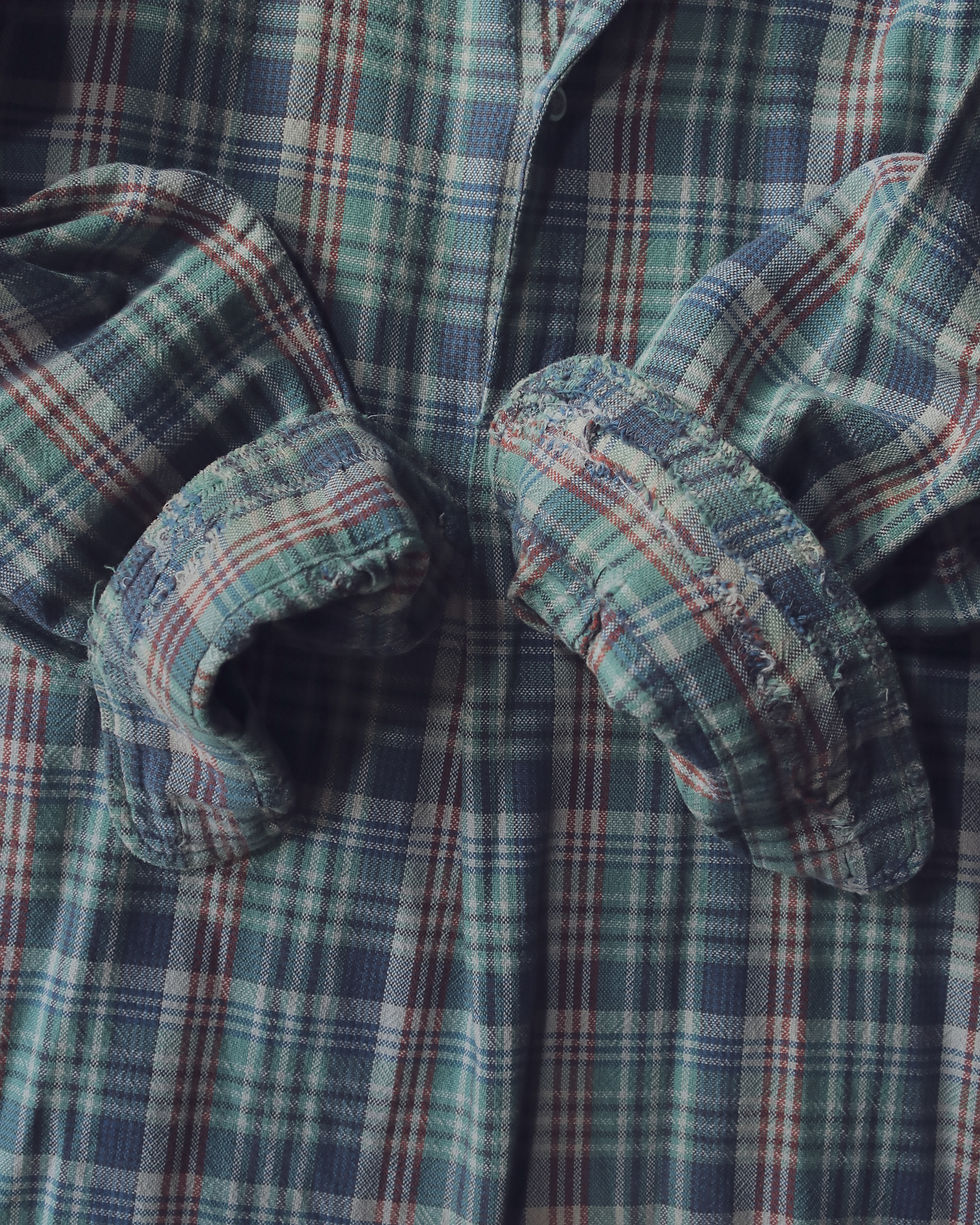 サムネイル： EUROPE  Grandpa shirt : Remake / ヨーロッパ グランパ リメイクノーカラーシャツ　E-231