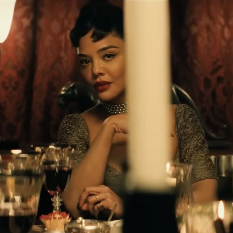 SAPPHIC, SEDUCTIVE, DESTRUCTIVE: NIA DACOSTA'S 'HEDDA' IS DEVISHLY DIVINE