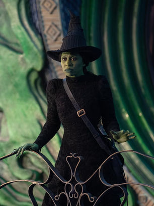  'WICKED'S'  PAUL TAZEWELL MAKES OSCARS HISTORY  AS FIRST BLACK MAN TO WIN BEST COSTUME
