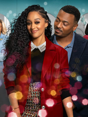 ALL THE BEST (& DELIGHTFULLY CORNY) BLACK HOLIDAY MOVIES ON STREAMING