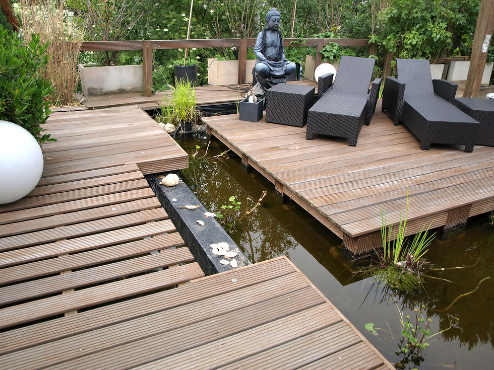 Holzdeck_Teich2