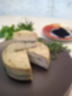 Queijo vegetal tipo Morbier com Ervas Vegseed