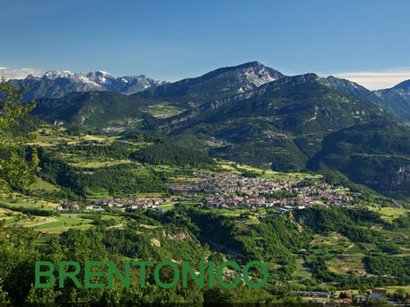 BRENTONICO, UN VIAJE EN LAS TRADICIONES MÁS PICTÓRICAS DE TRENTINO - TURISMO DE LAS RAÍCES - ITALIA