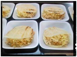 Arepas rellenas de Pollo para llevar