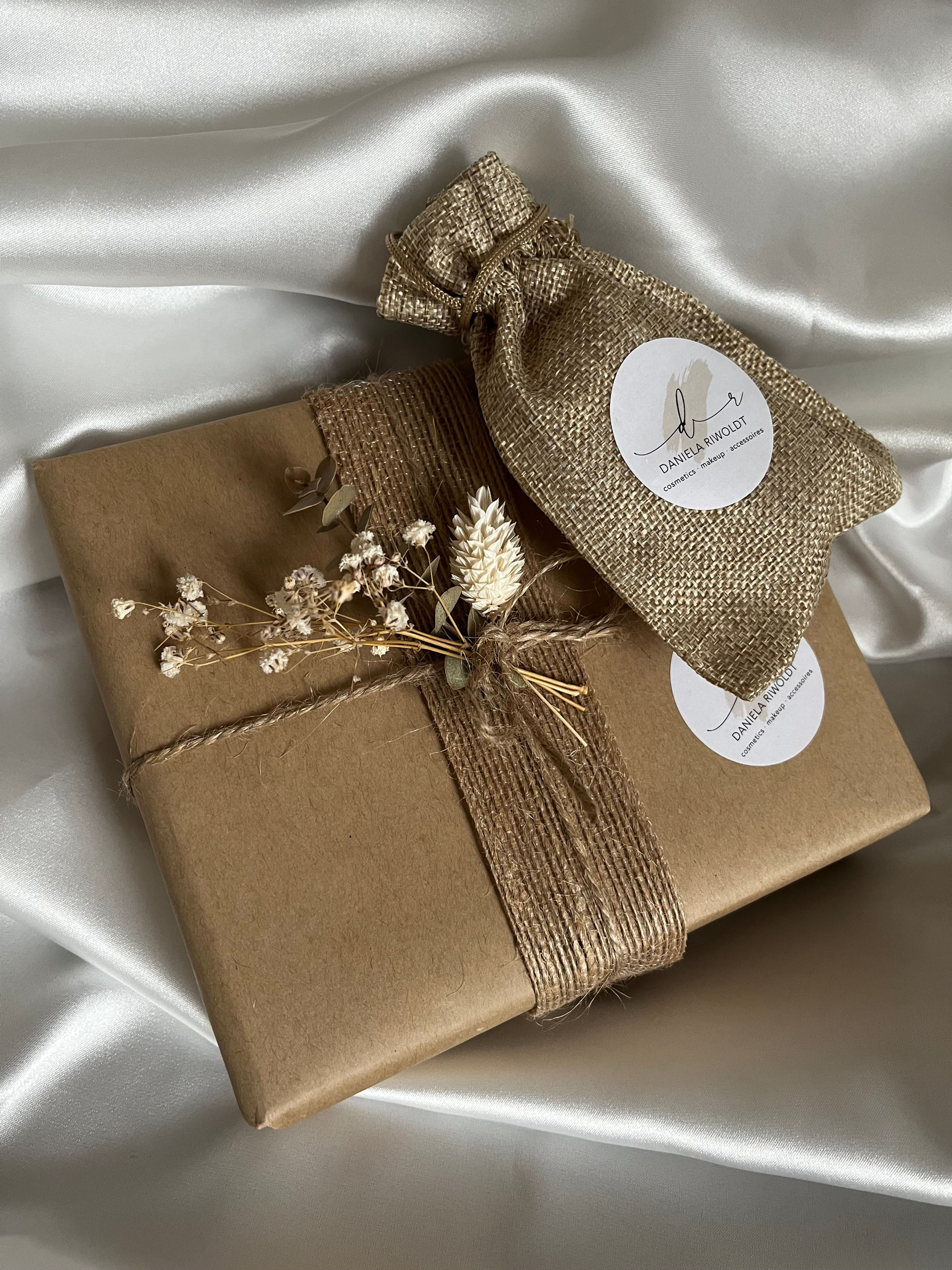 Happy me surprise box