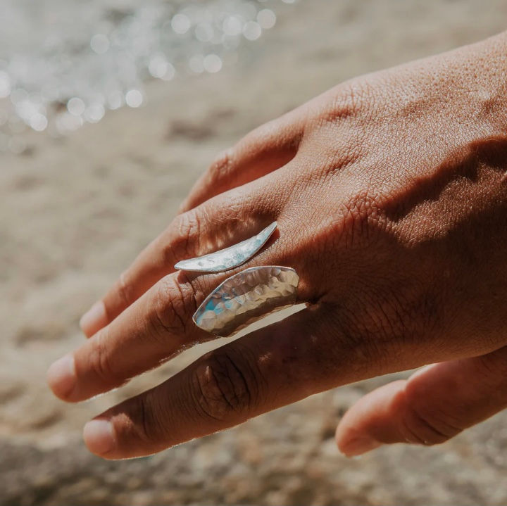 Silver Ripple Arch Ring S/M