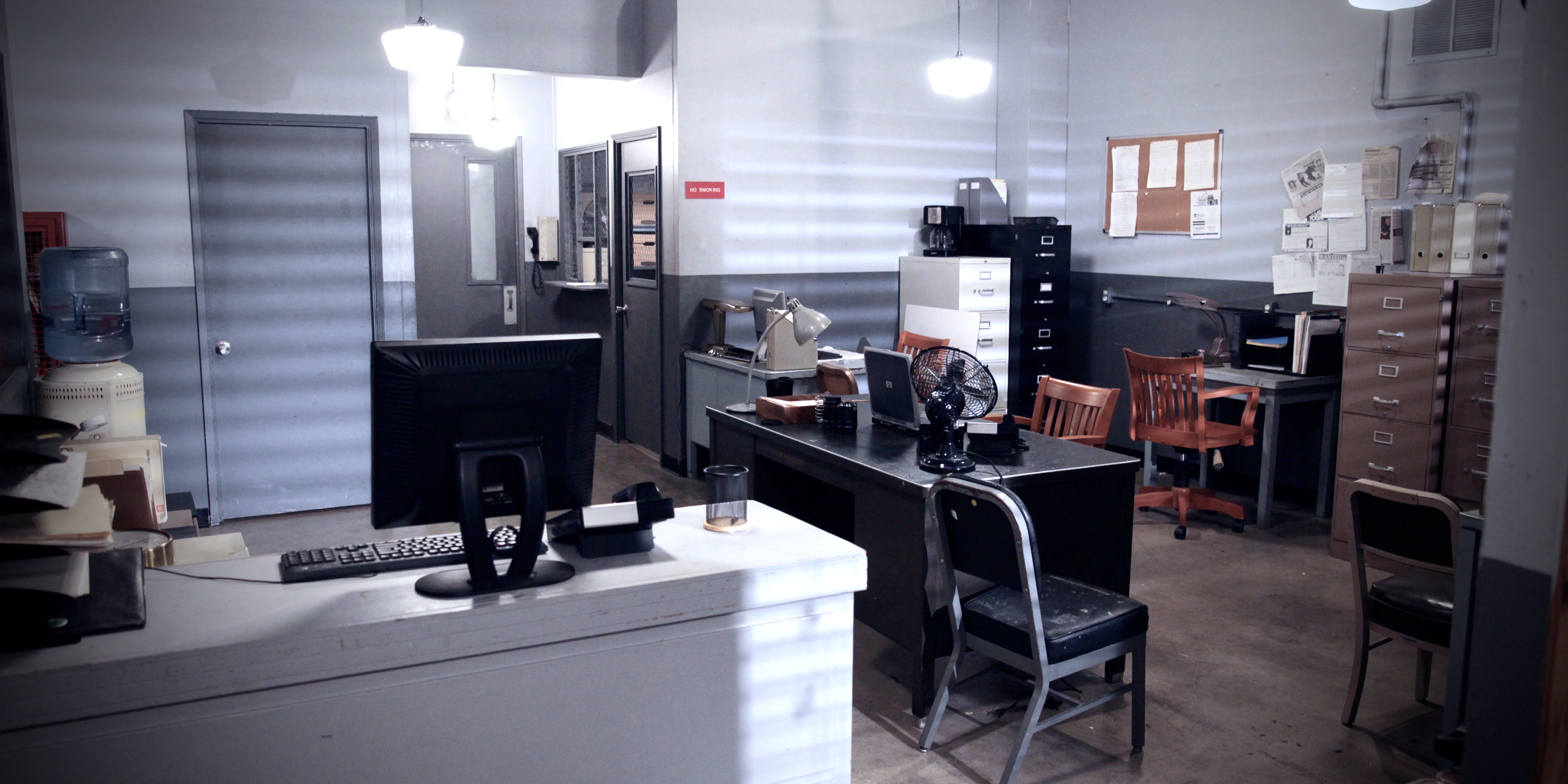Front Desk & Bullpen