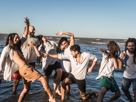 Genes Abori presenta su nuevo vídeo "Fuego"