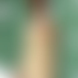 The Soft Yellow Trend Taking Over Summer 2025