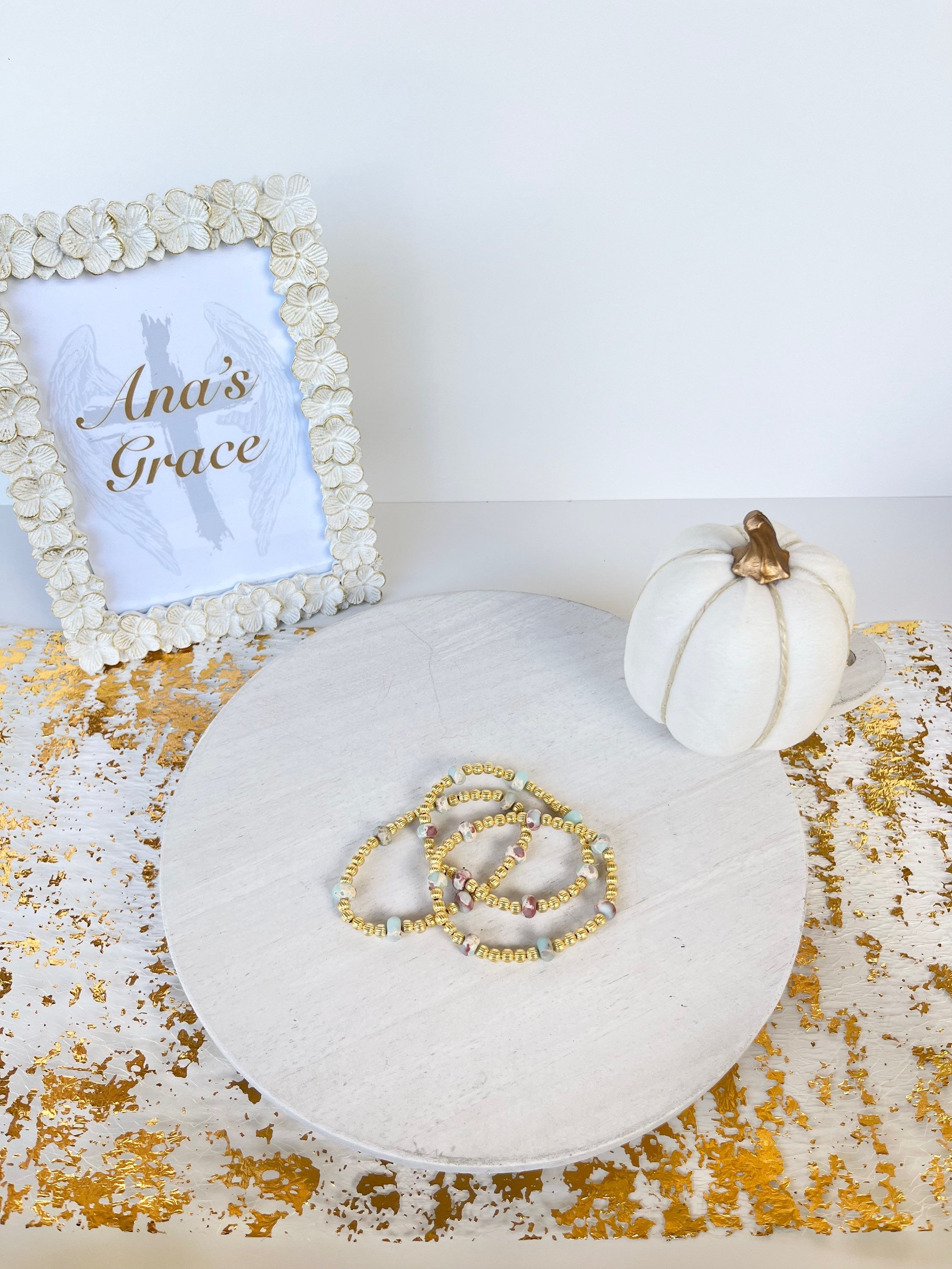 The Nicole With a Golden Touch 