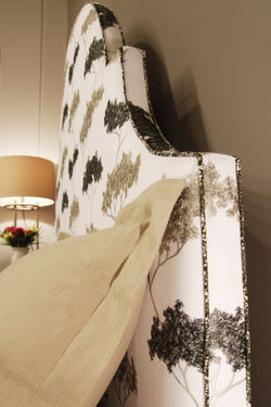 1420 Honour Bed Closeup2 - 02.jpg