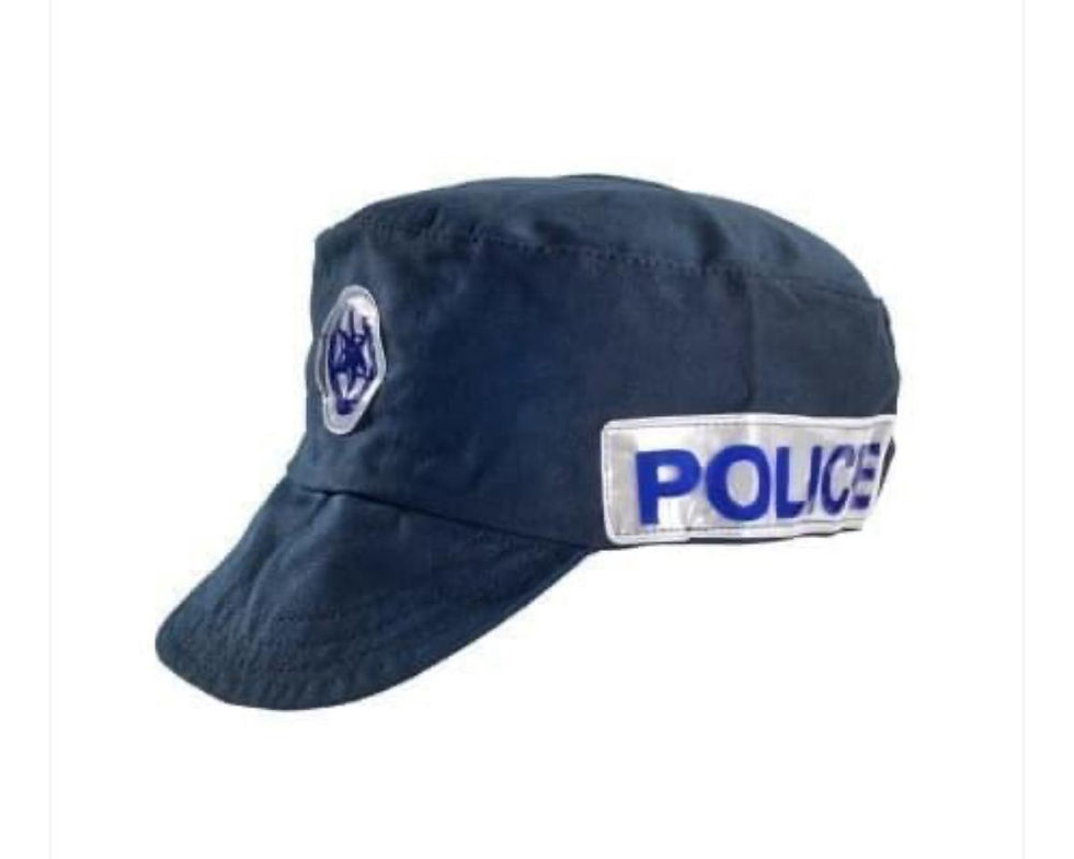 כובע משטרה כחול עם תג POLICE