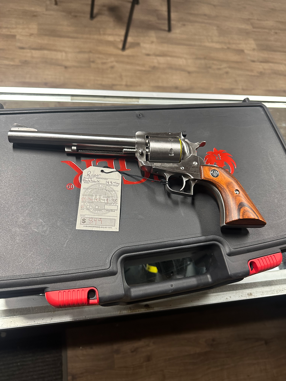 Ruger Super Blackhawk 44mag 7.5”