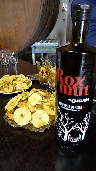 Roxmut con manzana