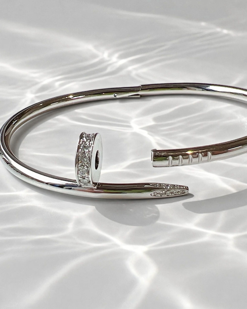 섬네일: Juste un Clou bracelet, classic model