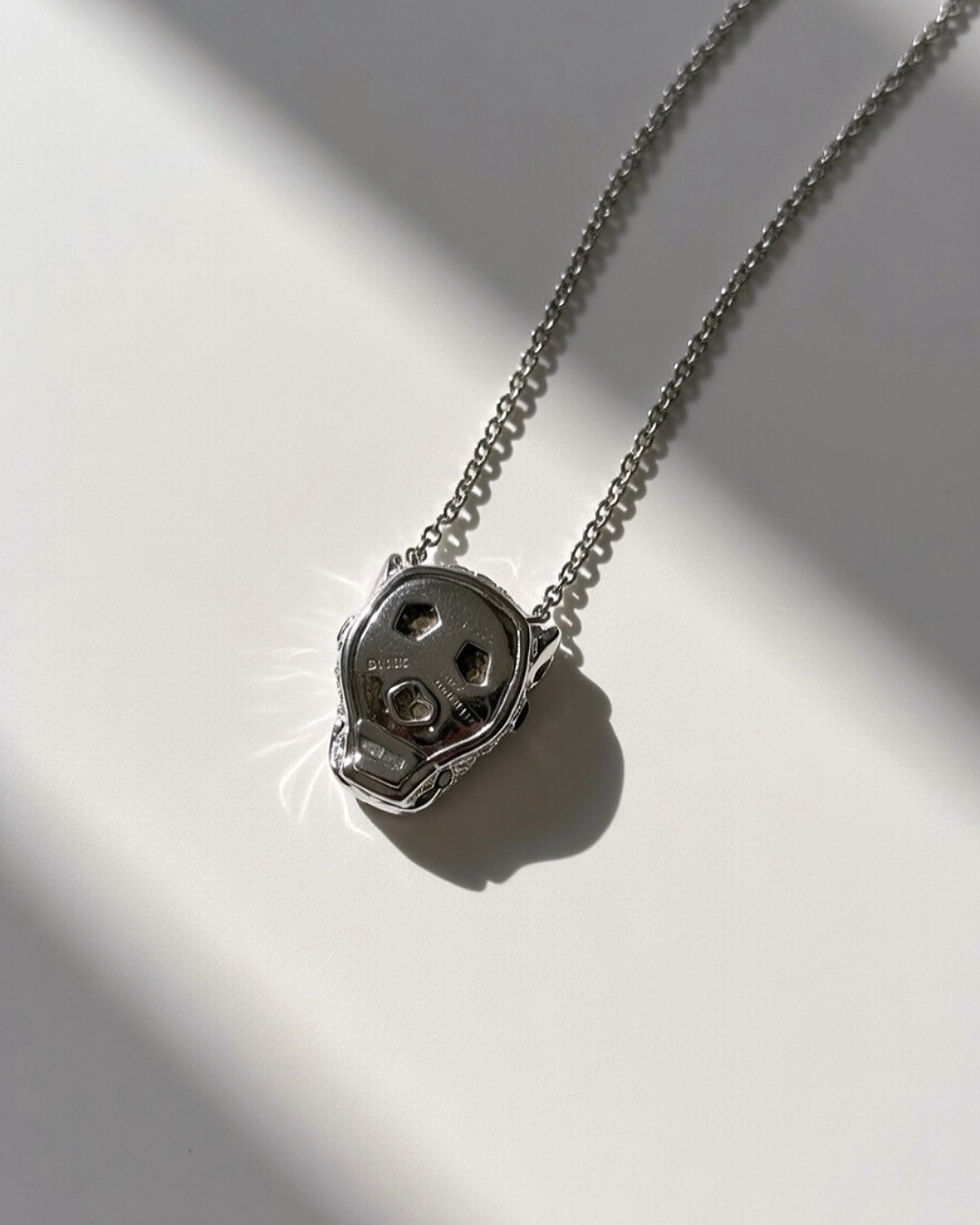섬네일: Panthère de Cartier necklace, paved