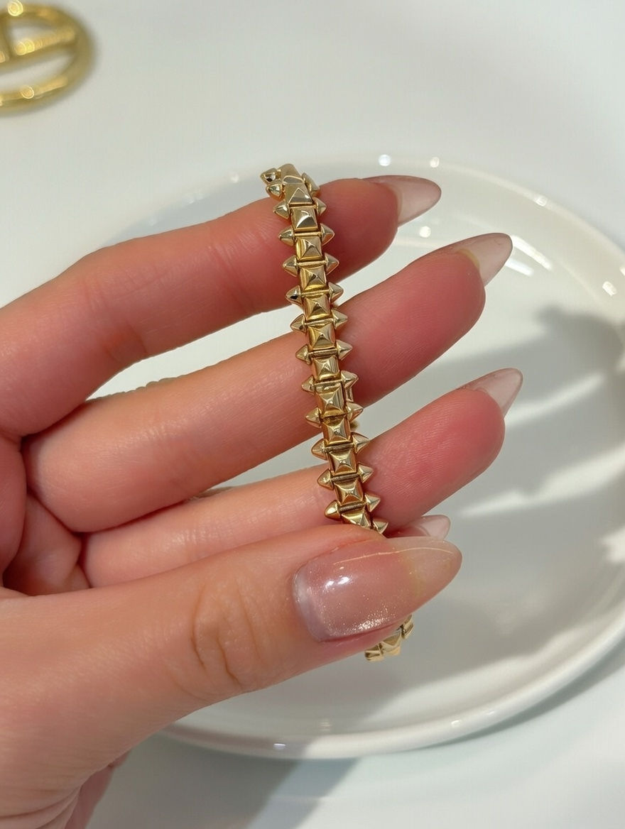 섬네일: Clash de Flexible Bracelet.