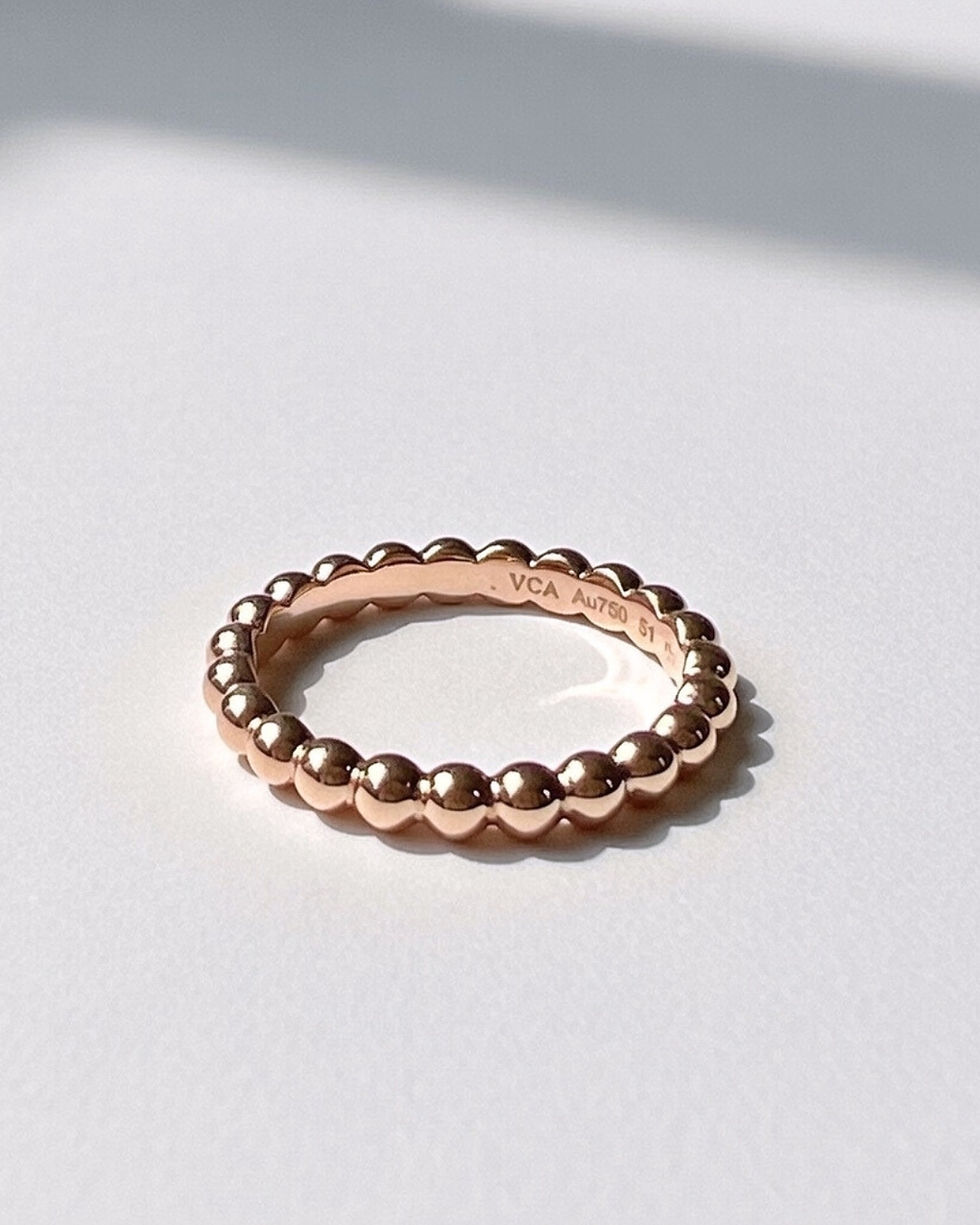 섬네일: Perlée Medium Ring.