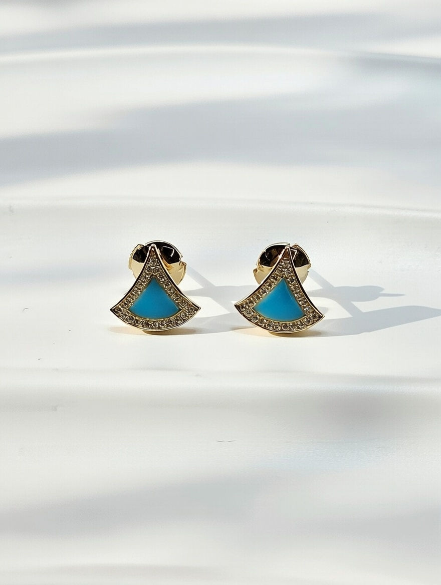 Divas' Dream Earrings. Turquoise