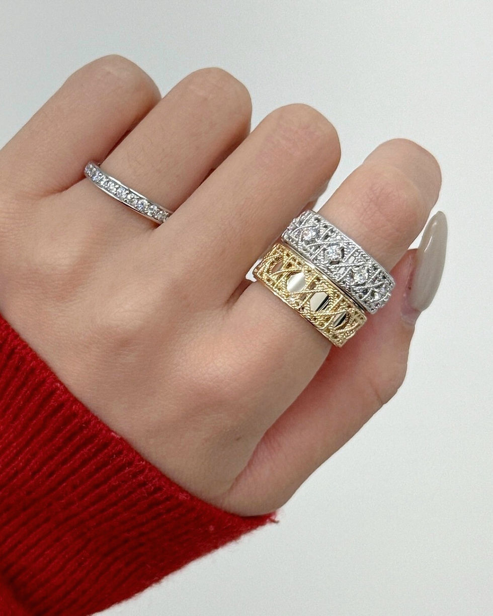 섬네일: My Dior Ring.