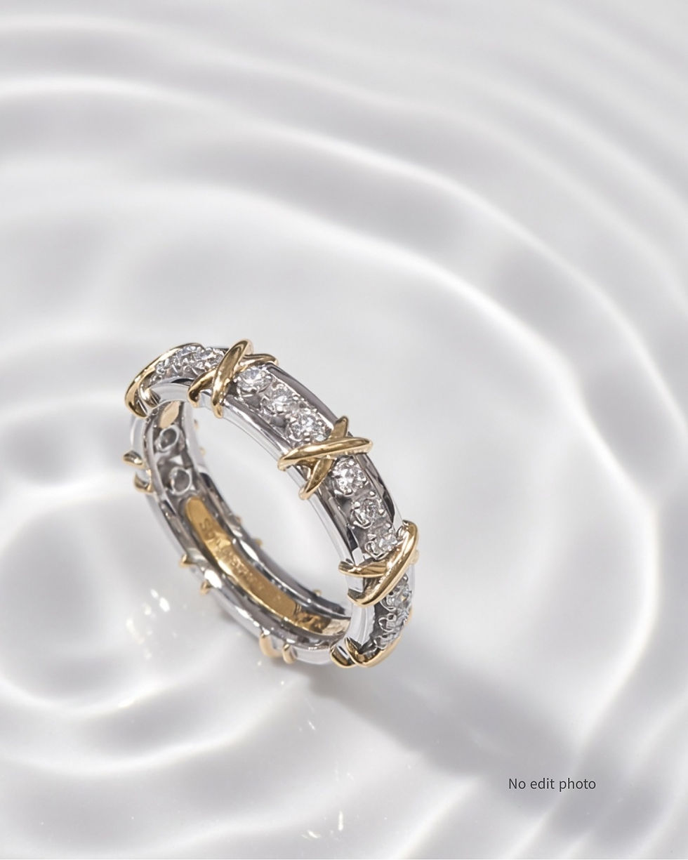 섬네일: Schlumberger Sixteen Stone Ring.