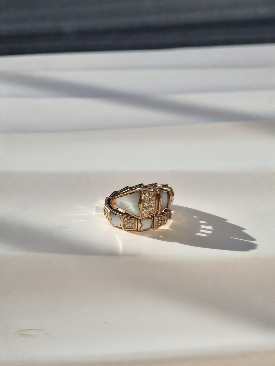 Serpenti Viper Ring.