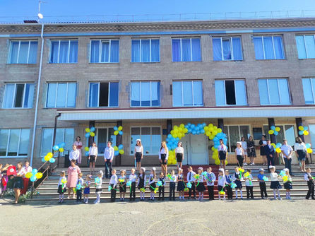 Знов вересень скликає на шкільний поріг!