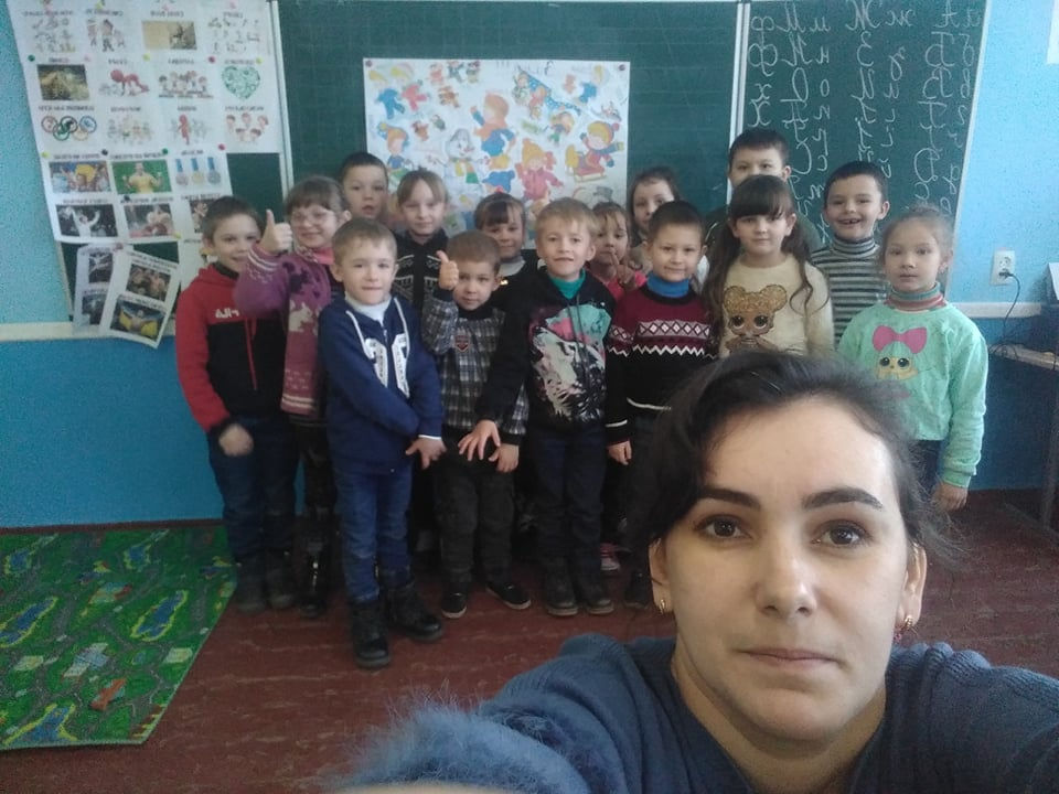 Стінгазета "Зимові розваги". 1 кл.