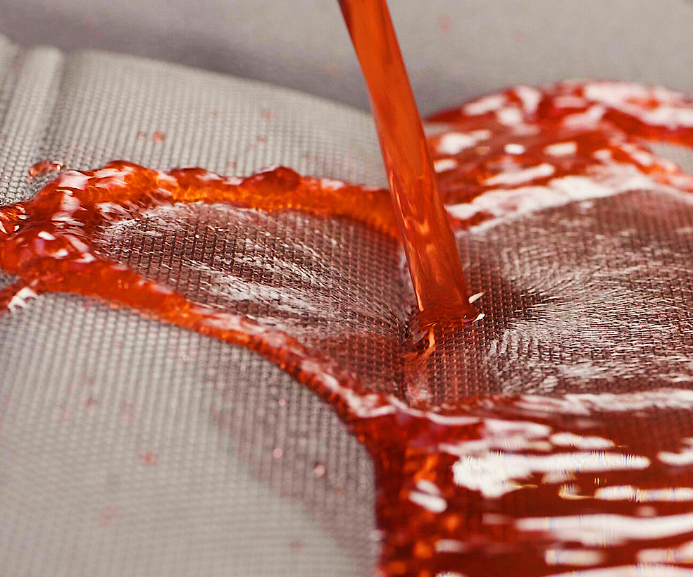 CRV Red Sports Drink Spill Ceramiseal.jp