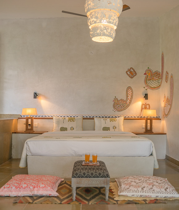 Luxury suite at Tehla Bagh designed for relaxed jungle retreat stays