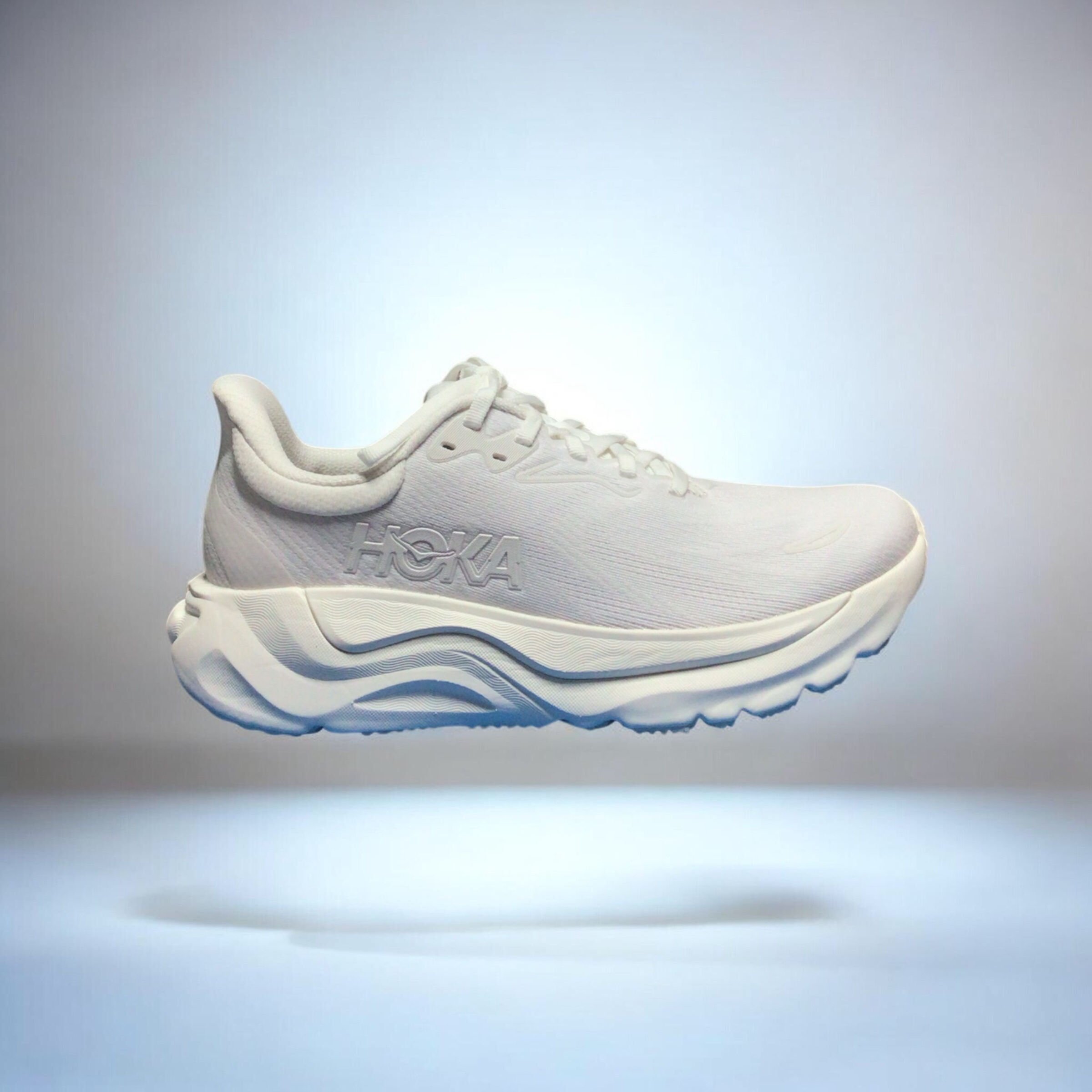 Hoka - Women's Arahi 8 (White/White)