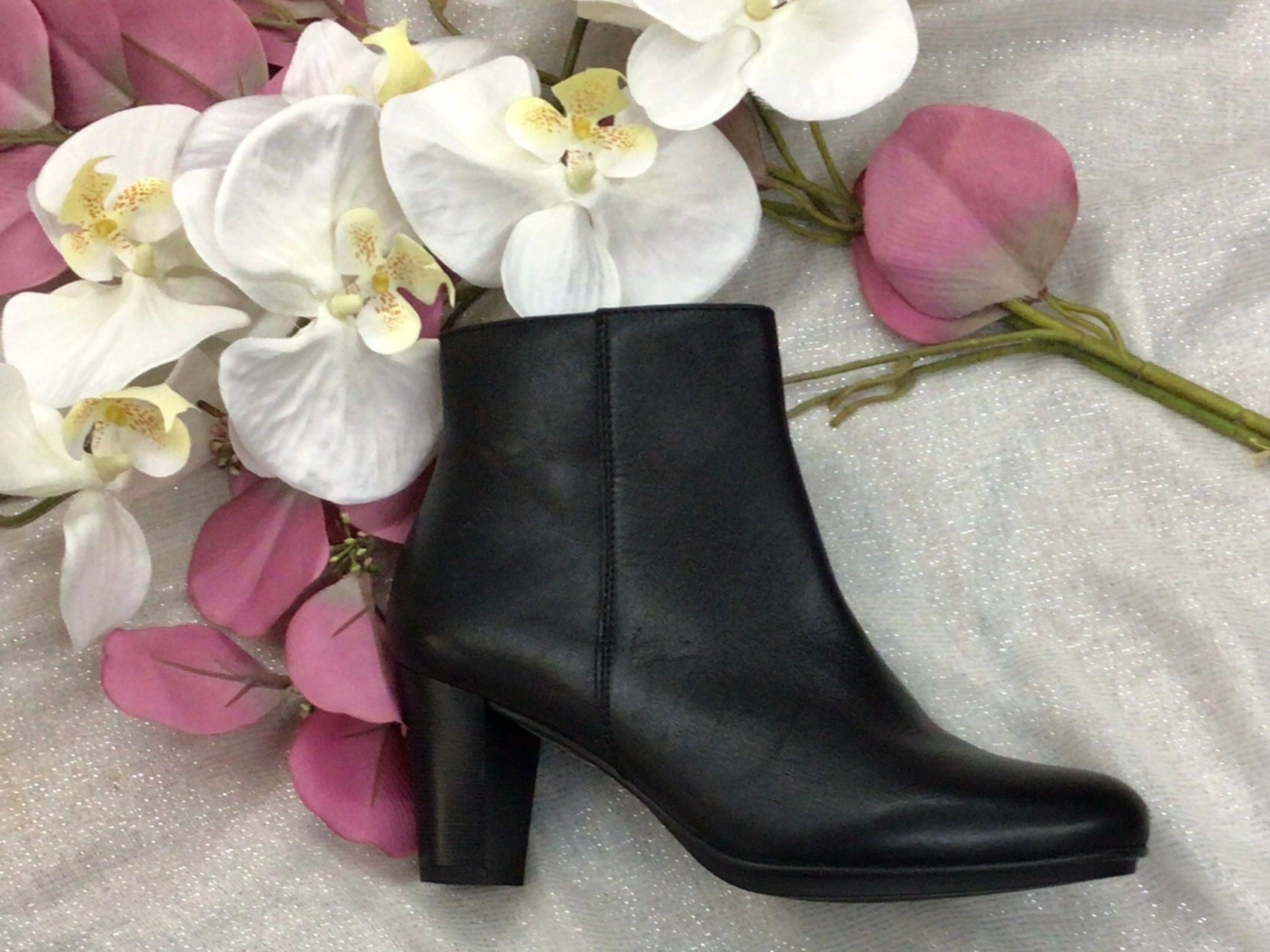 Zeta - Martina (Black)