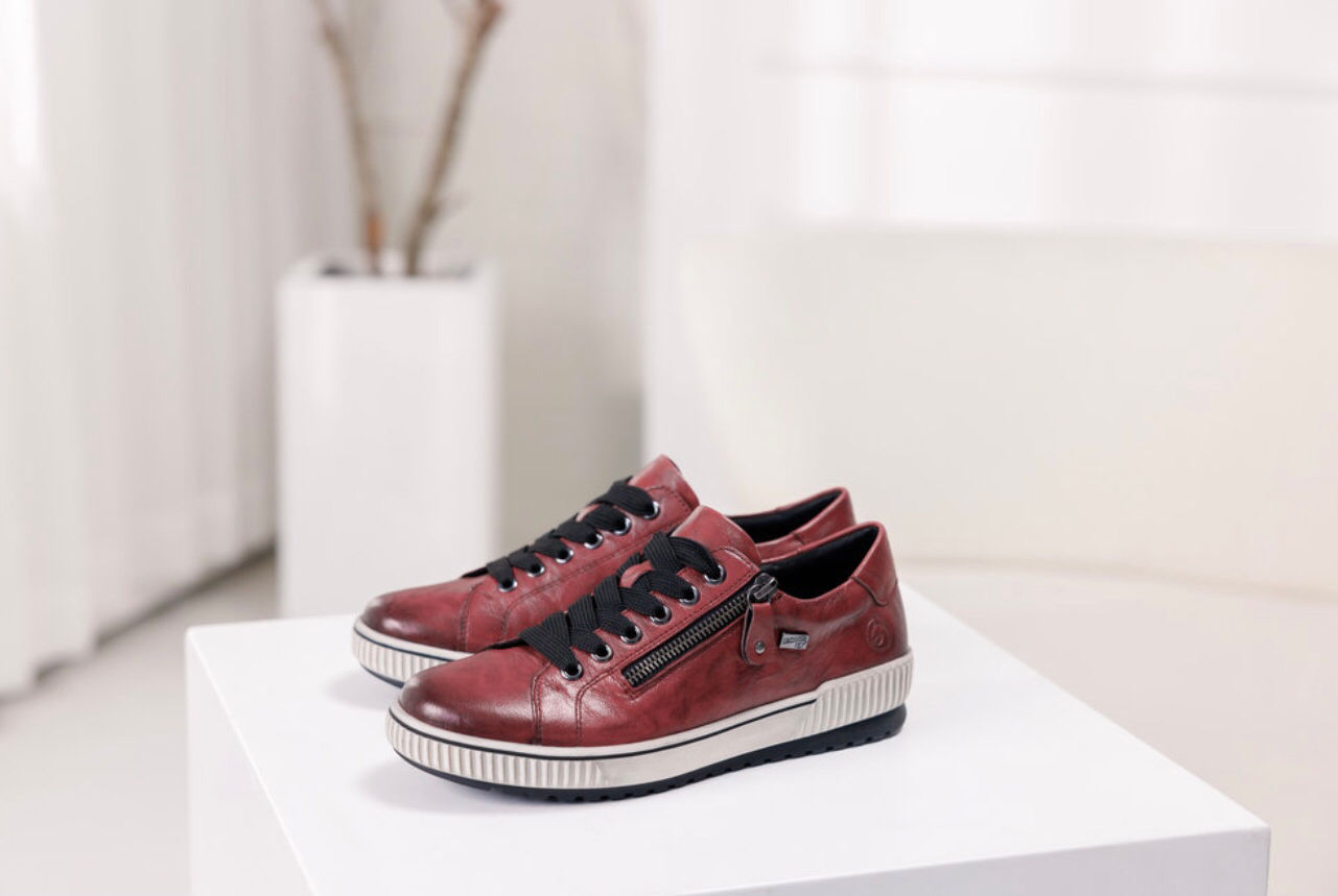 Remonte - D0700-36 (Red) 