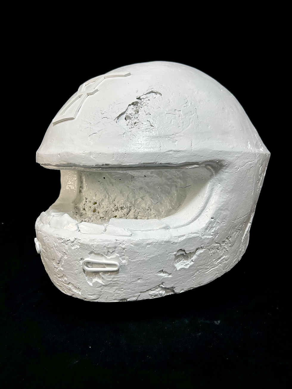 Miniatura: The White Helmet by Bernard