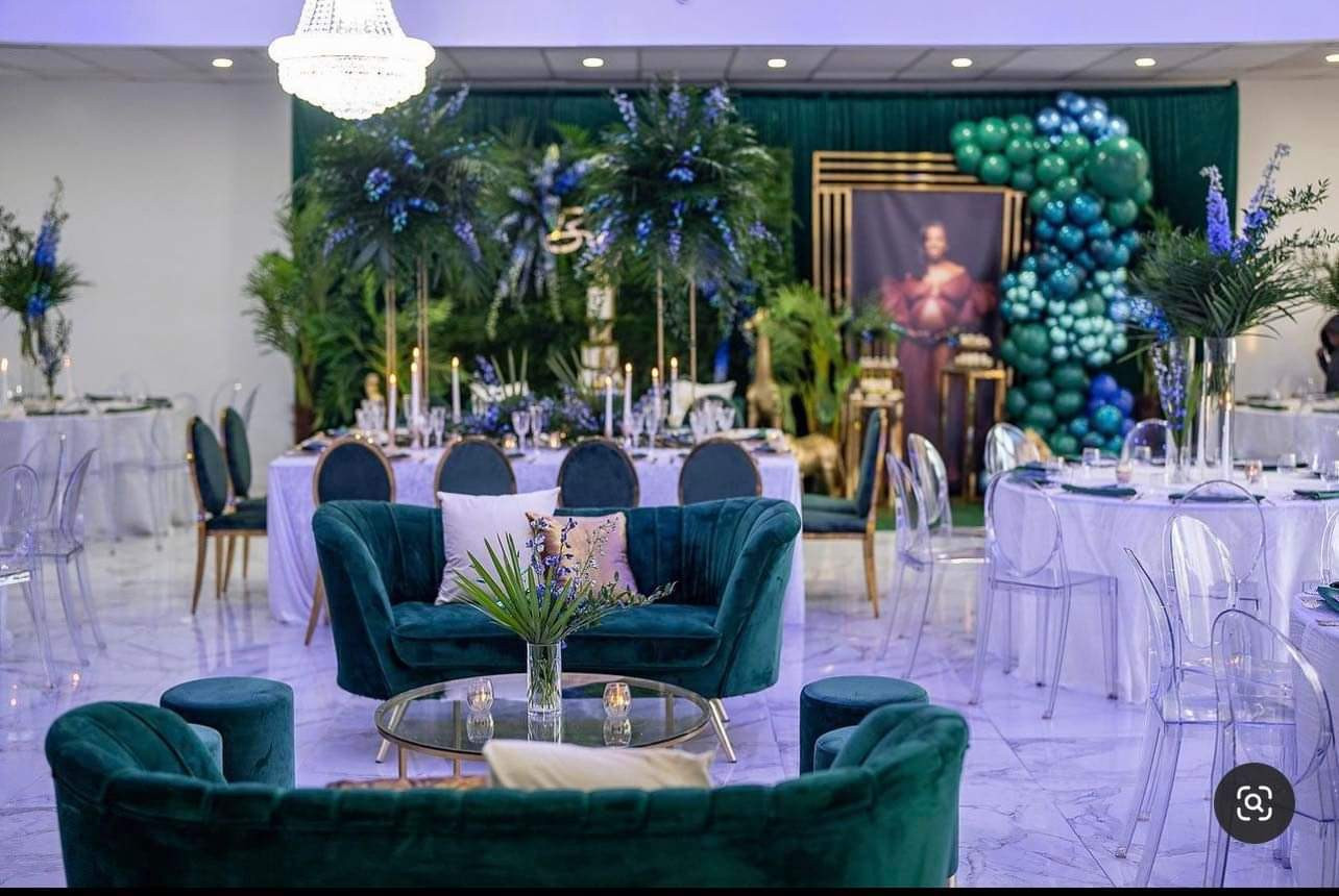 EXQUISITE BABY SHOWER EXPERIENCE