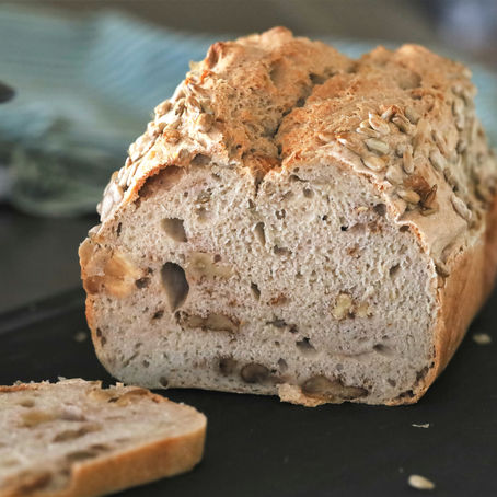 Schnelles Walnussbrot [Blitzrezept]