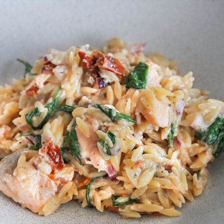 Ofen-Orzo mit Lachs [Blitzrezept]
