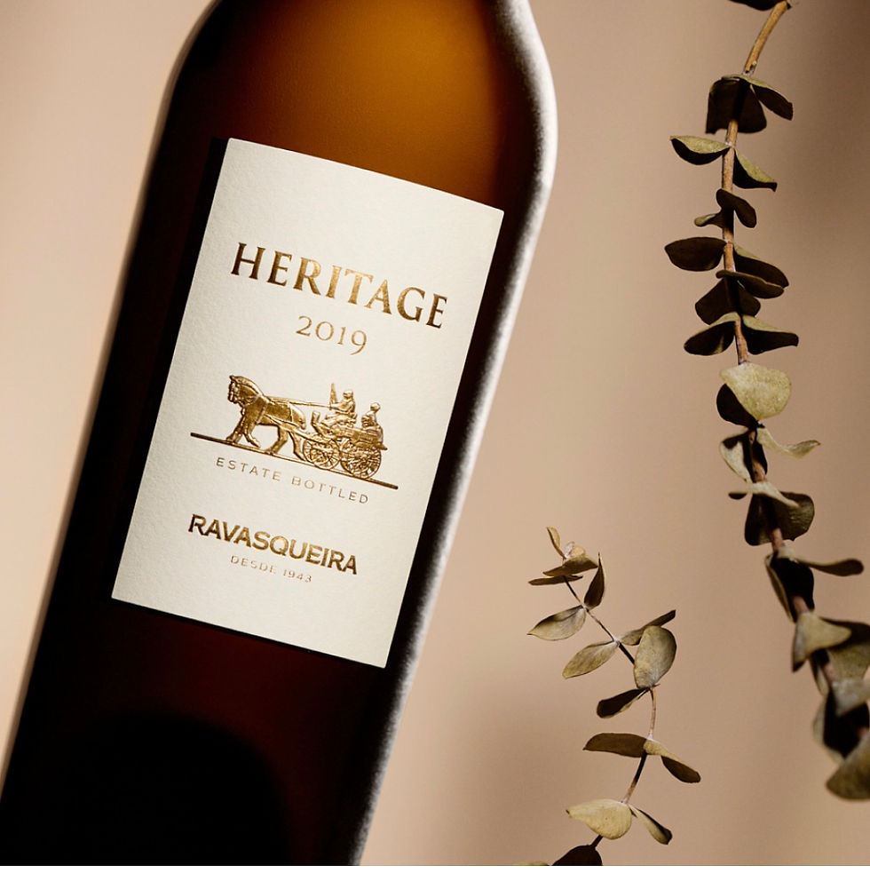 Miniaturbild: 3 X Heritage Premium Weine + Holzkiste Ravasqueira
