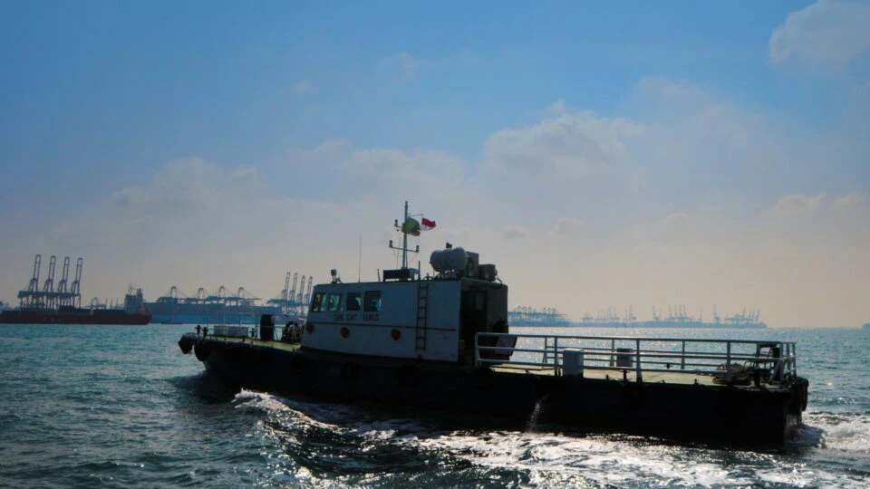 Innovez One signs agreement with R W Marine Services in Singapore
